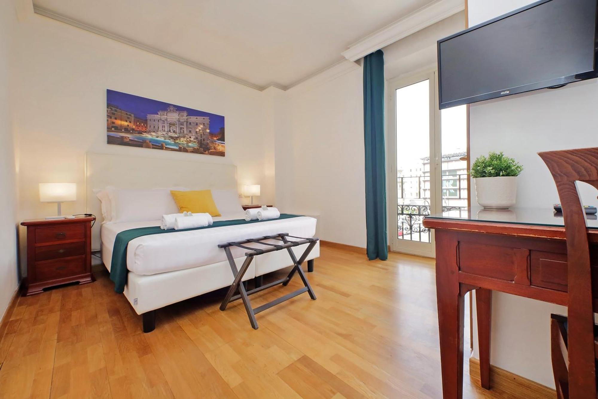 Romulus Rooms Luaran gambar